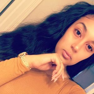 Meet your Posher, Sierra